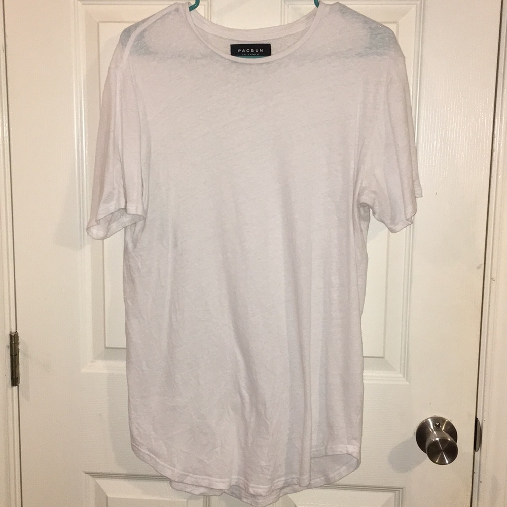 WHITE TEE